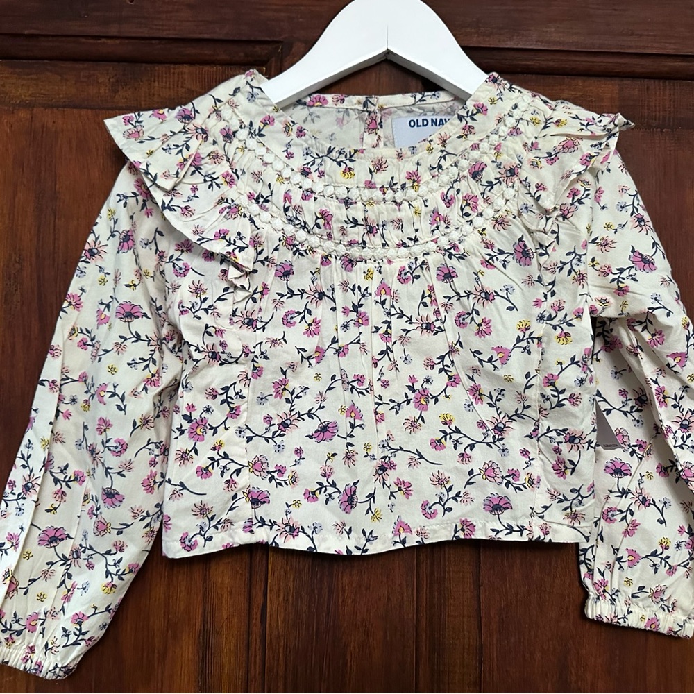 Old Navy Cream and Pink Crop Ruffled Blouse